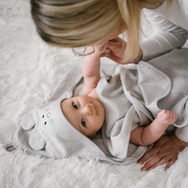 BabyOno fürdőlepedő kapucnis bambusz 100x100cm egérfülekkel szürke