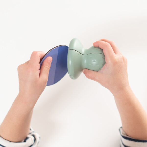Taf Toys mágneses játék Magnetic Peek-A-Boo puzzle
