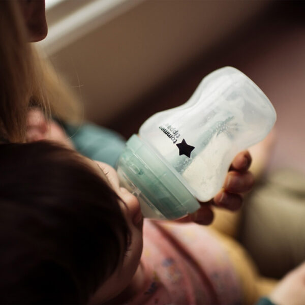 Tommee Tippee cumisüveg Advanced anti colic újszülött kezdő szett türkiz
