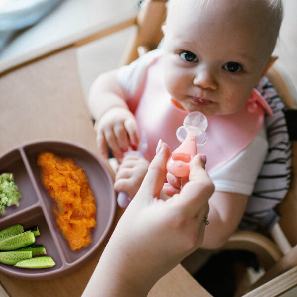 BabyOno etetőkanál szilikon 2db rózsaszín-lila