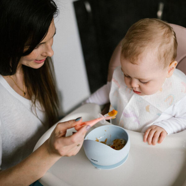 BabyOno tálka szilikon tapadó aljú kék