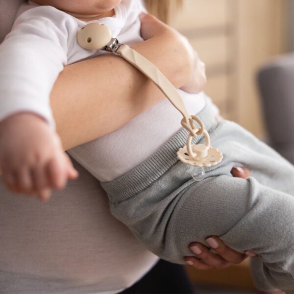 BabyOno cumitartó pánt szilikon bézs